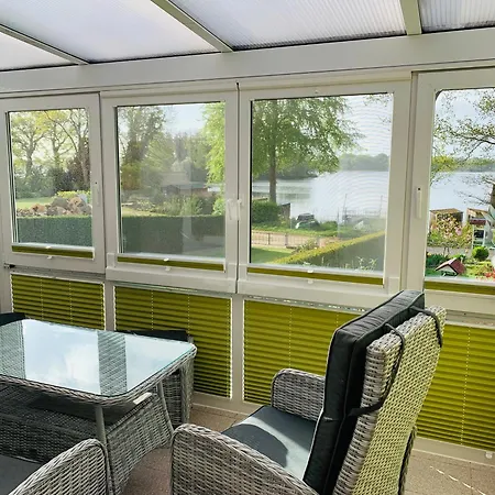 Ferienbungalow „seeblick“ * Krakow am See